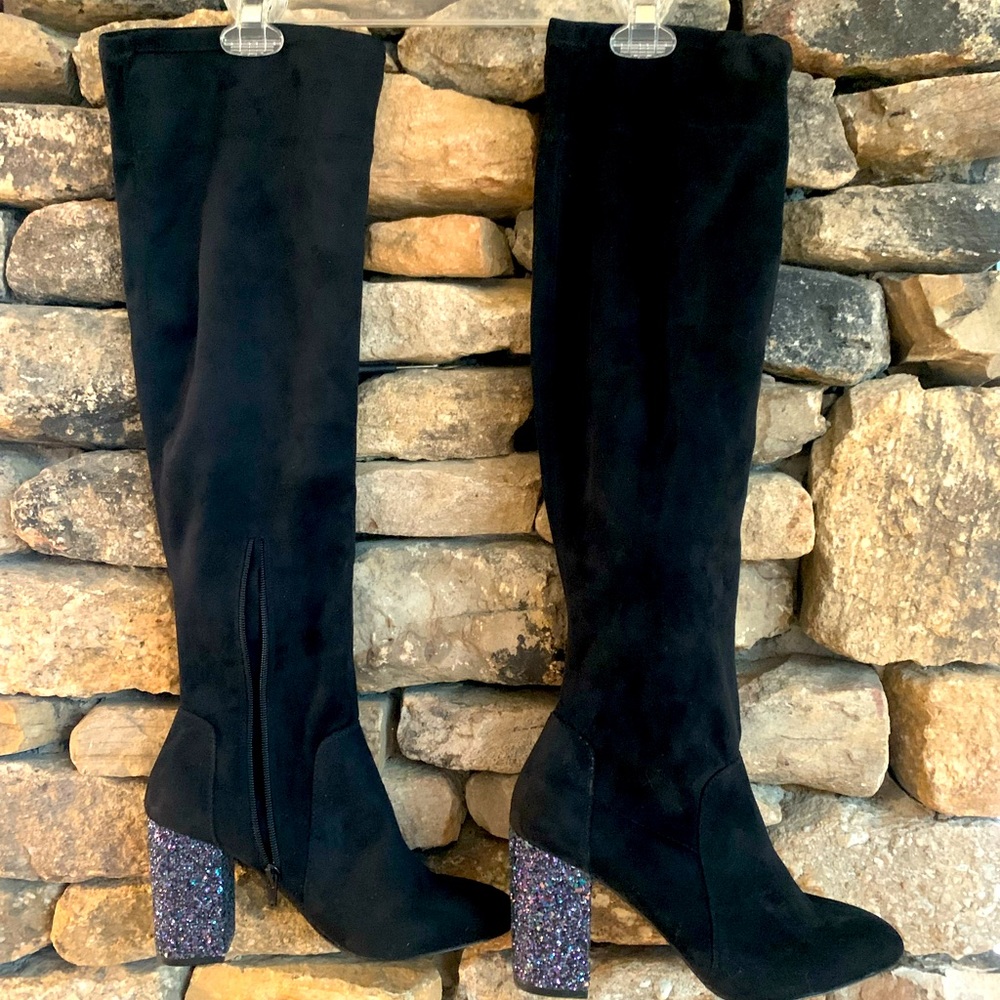 Mix No.6 HUVEN Size Us 9.5 Black Suede High sparkle Block Heeled Boots